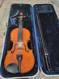 Fujiyama violin with case and shoulder rest