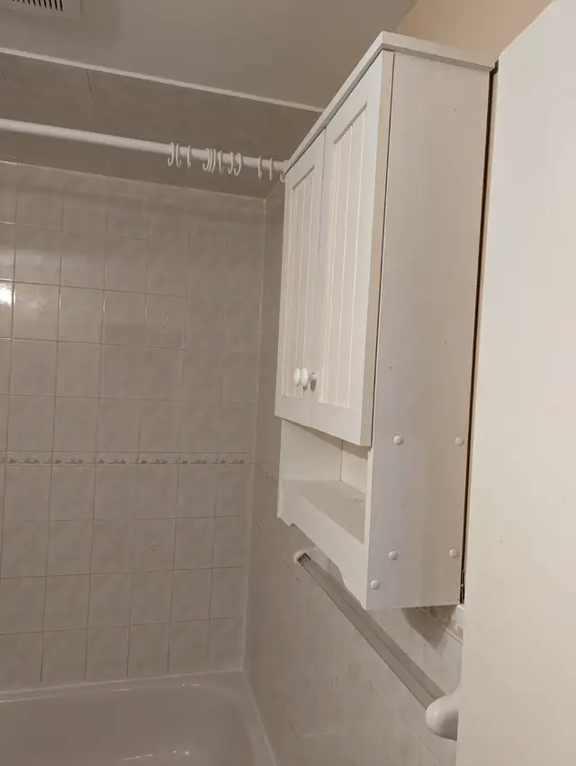 Legal basement in Pickering in Long Term Rentals in Oshawa / Durham Region - Image 7