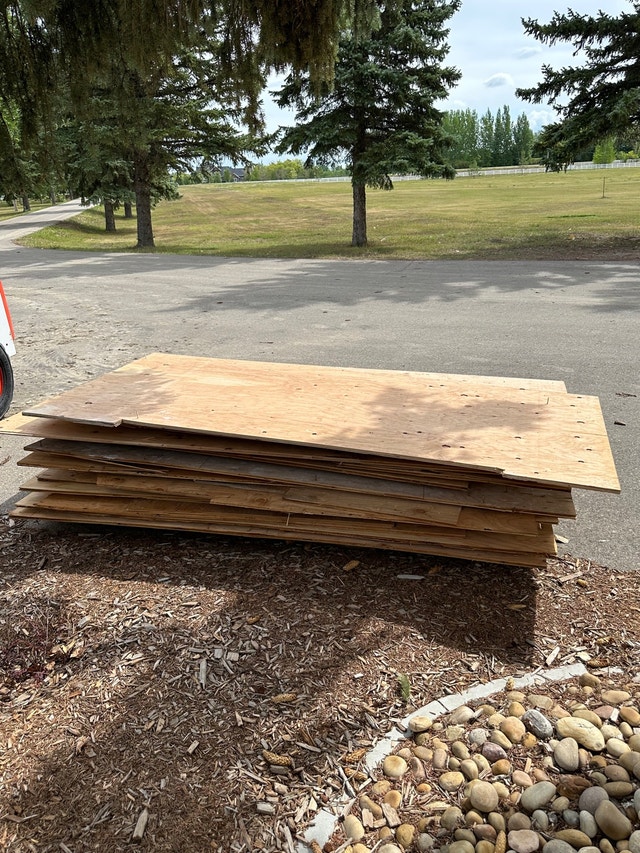 Reclaimed Plywood Other Saskatoon Kijiji