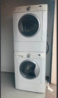 Kenmore  stackable washer dryer work  delivery available