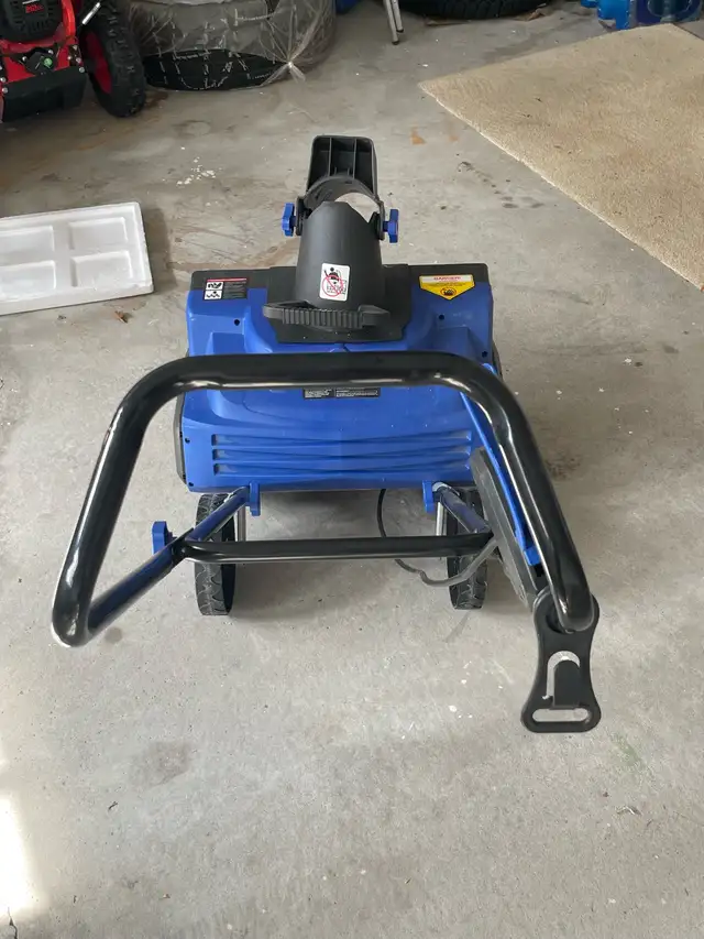 Snow Joe SJ624E-ES 21” Electric Snow Blower – Great Condition! in Snowblowers in Markham / York Region - Image 3