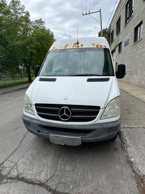 2011 Mercedes-Benz Sprinter Van
