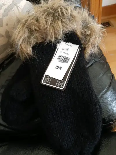 Brand new black mittens , View more
