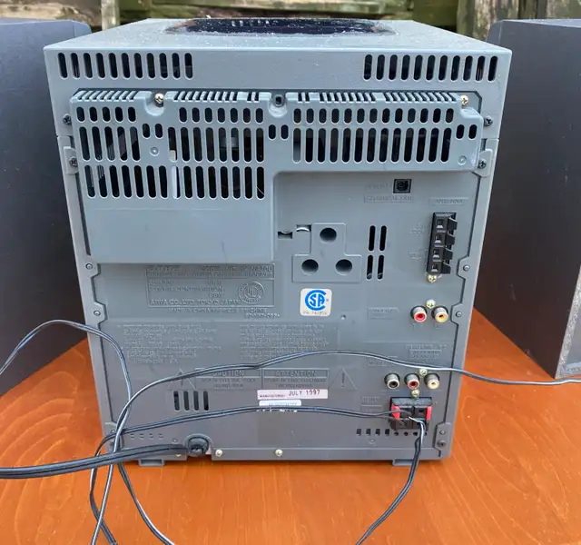 Aiwa CX-NA30 Stereo System in Stereo Systems & Home Theatre in Markham / York Region - Image 4
