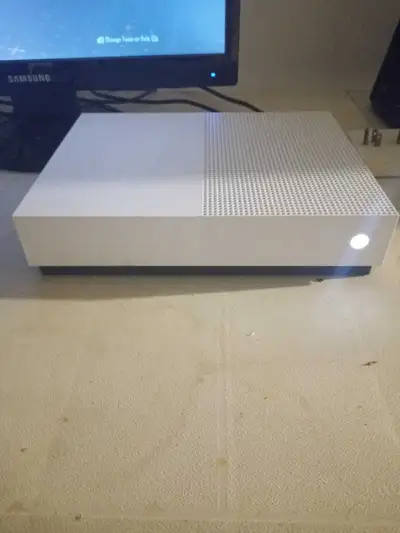 Xbox One S model 1861 , View more