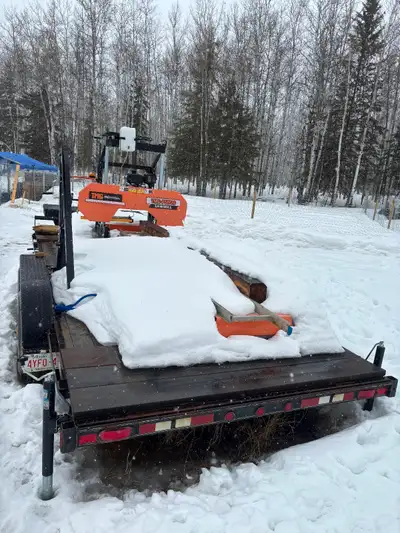 TMG26 on a 18 foot car haulier what’s a hydraulic lift arm and toolbox? 7500obo Eric 5872790023 call...
