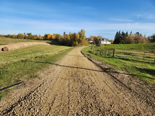 Gravel Driveways * Culvert & Approach *Acreage Development62863249867009121