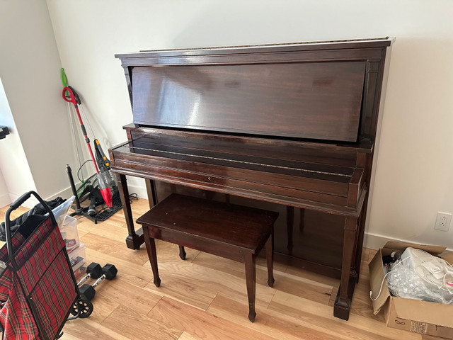 Antique Piano dans Pianos et claviers  à Ville de Montréal - Image 3