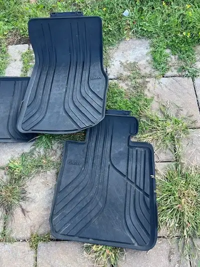 I have a used winter floor mats for a BMW 328d.. we sold the car and got a van so we don’t want this...