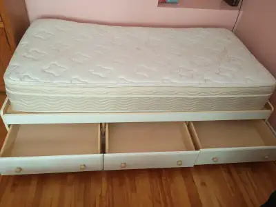 Lit simple capitaine avec matelas, View more
