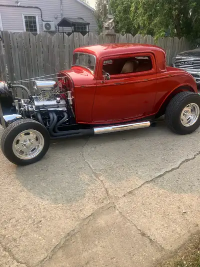 5000 MILES ON BUILD.427 SBC,700R4 TRANS WITH OD.A/C,PW,PS,PT,DOOR POPPERS.YOU WOULD BE HARD PRESSED...