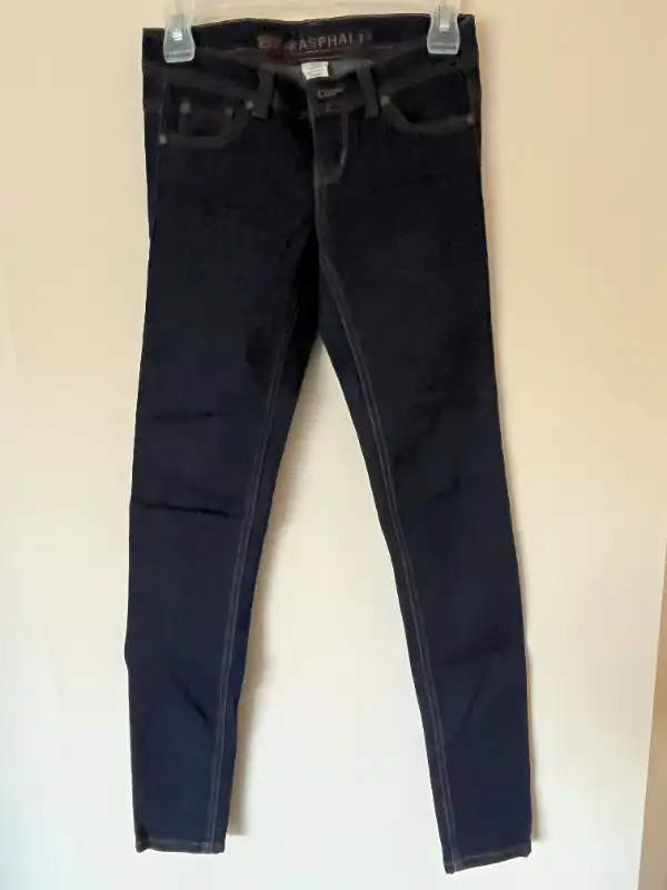 New Blue Asphalt Jeans in Women's - Bottoms in Delta/Surrey/Langley - Image 2