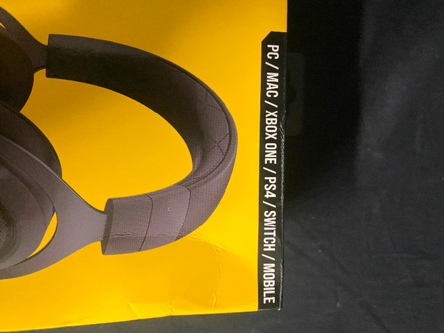 Brand New Corsair HS50 Gaming Headset in Speakers, Headsets & Mics in Moncton - Image 2
