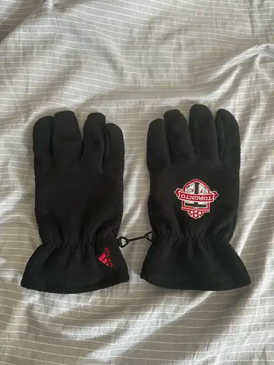 Brand New TFC GLOVES Never worn Located downtown Toronto