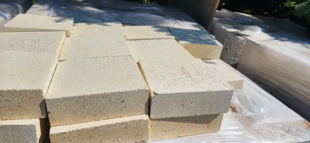 Refractory / Fire Brick in Other in Hamilton - Image 9