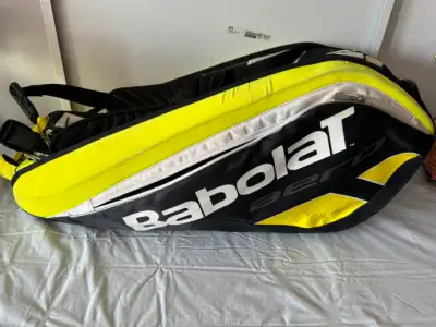 BABOLAT AERO 9 PACK, TENNIS BAG, BACKPACK, 2X THERMAL COMPARTMENTS, MIDDLE STORAGE, SIDE, COMPARTMEN...