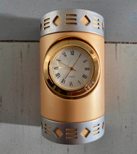 Austrian Crystal Clock / Horloge en cristal autrichien