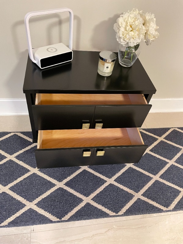 MID CENTURY MODERN commode, table de nuit, dresser, night table