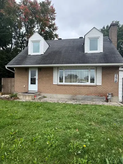 Spacious Home – Great for Students & Families Location: Baseline Road, Ottawa, ON Rent: $3,200/month...