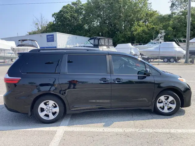 RIDE NIAGARA ( 7 SEATS  )64739293643522120