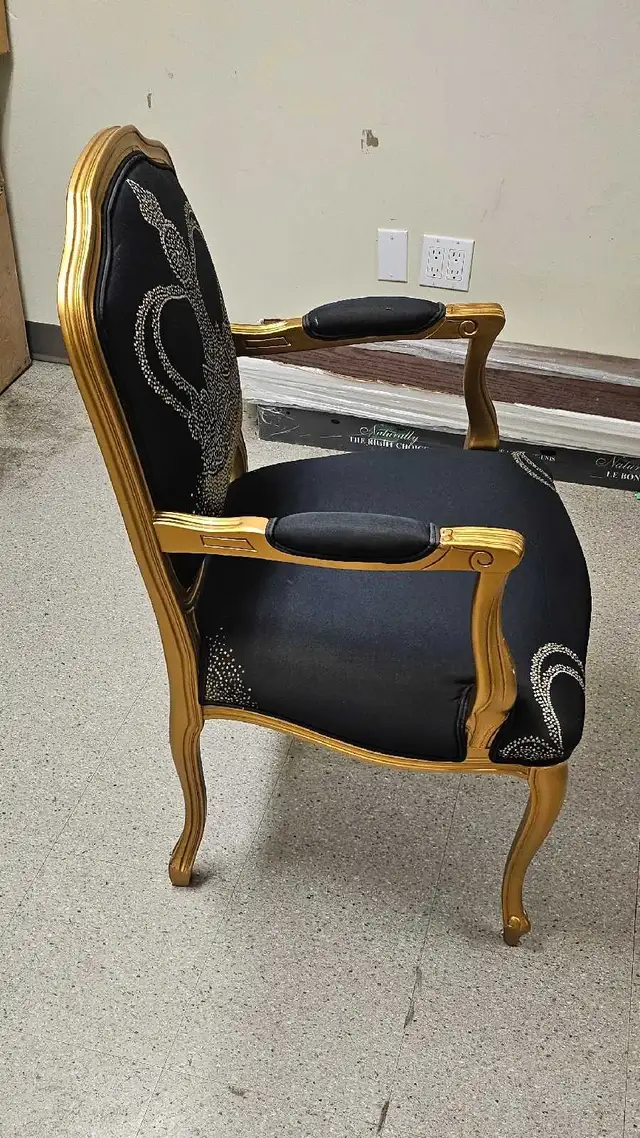 Custom Crown Wooden Armchair in Chairs & Recliners in City of Toronto - Image 3