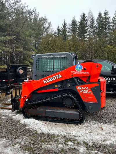 2018 Kubota SVL 75-2 in great condition. Always well maintained. Enclosed cab with AC/Heat and Radio...