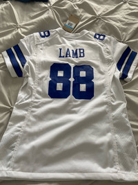 Dallas Cowboys CeeDee Lamb jersey