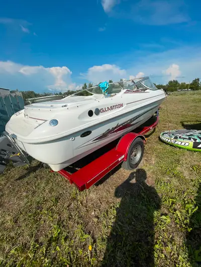 Runs well, 3.0 Volvo Penta good on gas, no hull damage, new Bluetooth stereo, tires on trailer, Skeg...