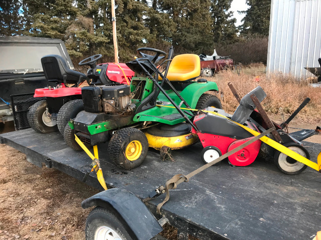 Lawn tractors in Other in Strathcona County