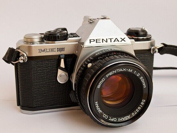Pentax P30T P5 K2 ME super SF1 SF10 K1000 + Ricoh KR5 or KR7M dans Appareils photo et caméras  à Ville de Montréal