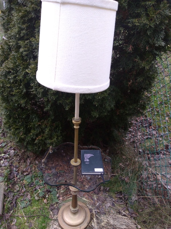 Floor Lamp Auto max Rare Find with Beveled Glass Table & shade Indoor