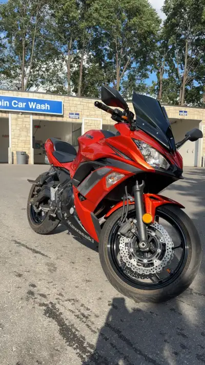 2017 Kawasaki Ninja 650 ABS It’s a rare Candy Burnt Orange colour. Tires are brand new from last sea...