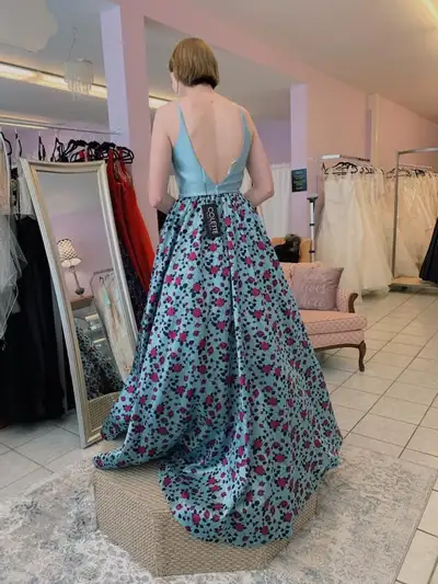 Prom dress for sale, View more
