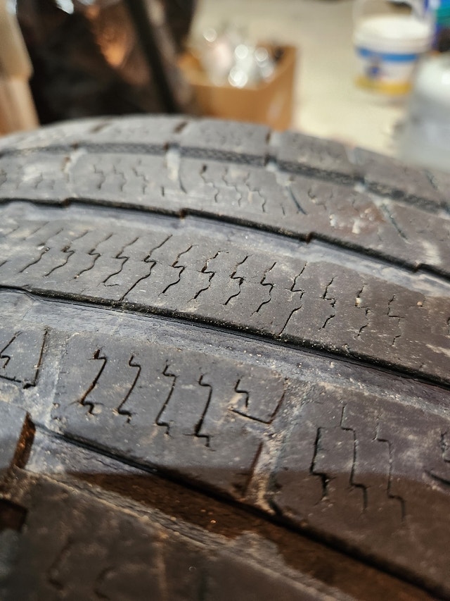 225 45r18 95v Tires & Rims Saskatoon Kijiji