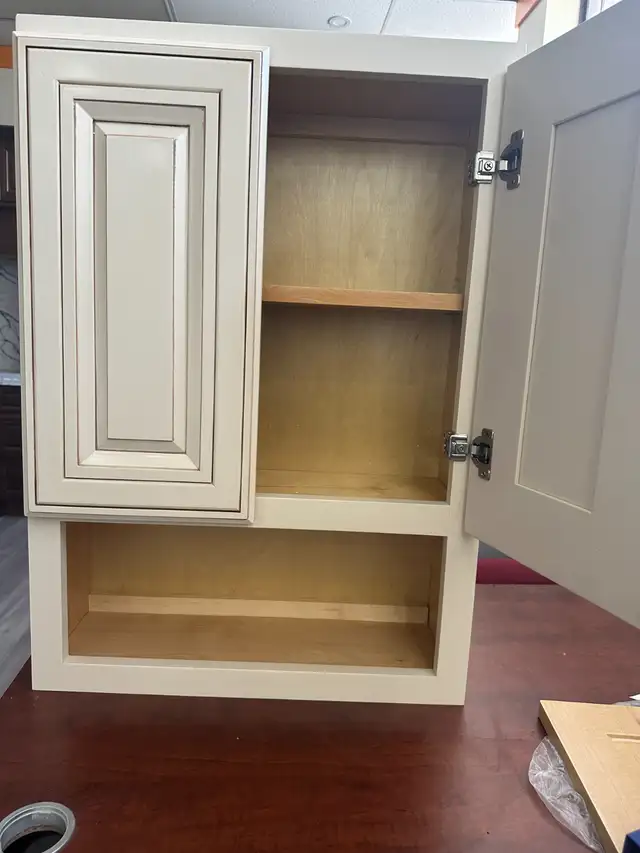Bathroom wall cabinet, medicine cabinet on sale-all wood in Multi-item in Markham / York Region - Image 3