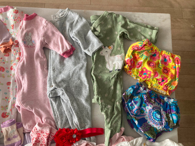 Lot of 25 pieces of baby girl clothes (0-3 months) in Clothing - 0-3 Months in City of Halifax - Image 3