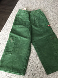 Very nice Zutano corduroy pants (NEW), 4T