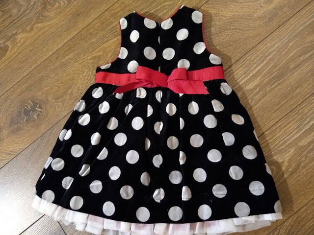 Baby girl polka dot dress 12 months in Clothing - 9-12 Months in Brantford - Image 3