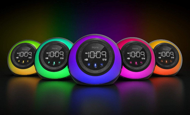 iHome - iBT297BC Bluetooth Color Speaker in Speakers in Burnaby/New Westminster - Image 4