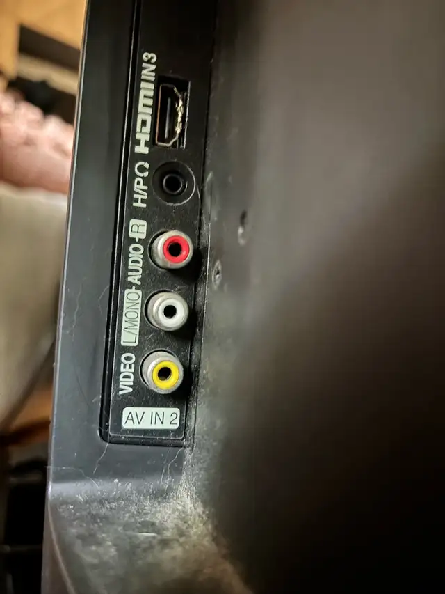 LG TV 42” and FireStick (remote and all) in TVs in Ottawa - Image 2