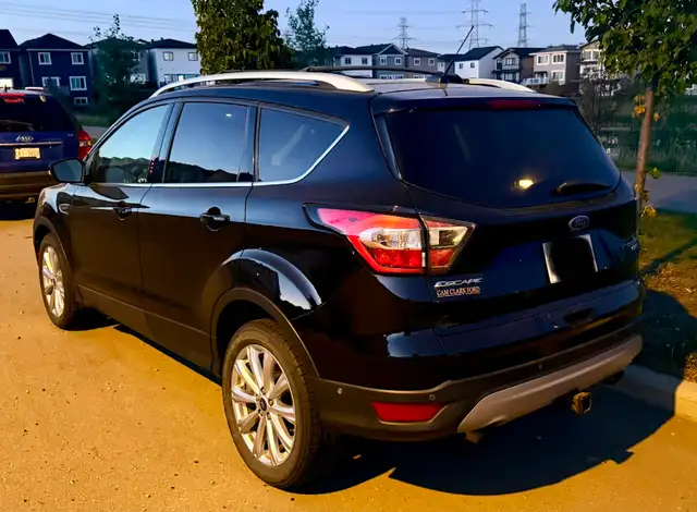 2017 Ford Escape EcoBoost 4WD Titanium