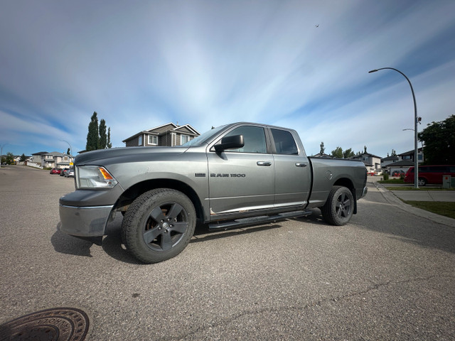 2012 RAM 1500 in Cars & Trucks in Calgary - Image 3