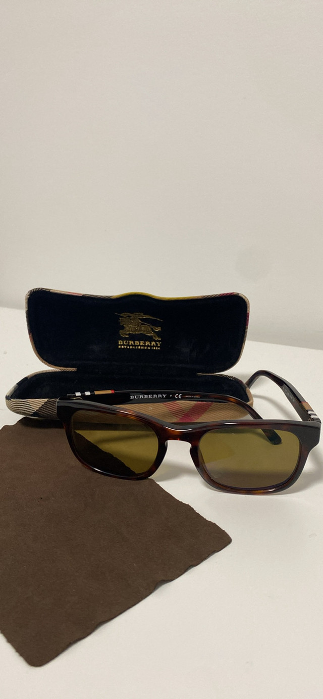 Burberry Sunglasses in Women's - Bags & Wallets in Edmonton