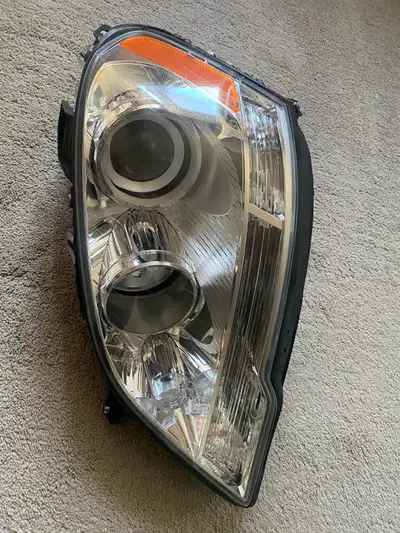 Mercedes-Benz ML 350,320,500 headlight fit (2007-2011) left side Driver side ( without Grand Edition...