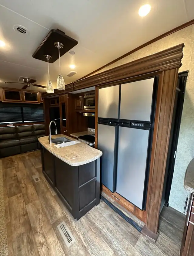 2018 Jayco Eagle fifth wheel in RVs & Motorhomes in Grande Prairie - Image 11