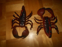 Scorpio toys set of 2