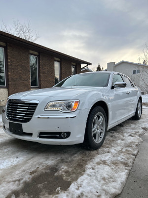2011 Chrysler 300 Limited