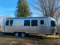 2011 Airstream Flying Cloud 28'