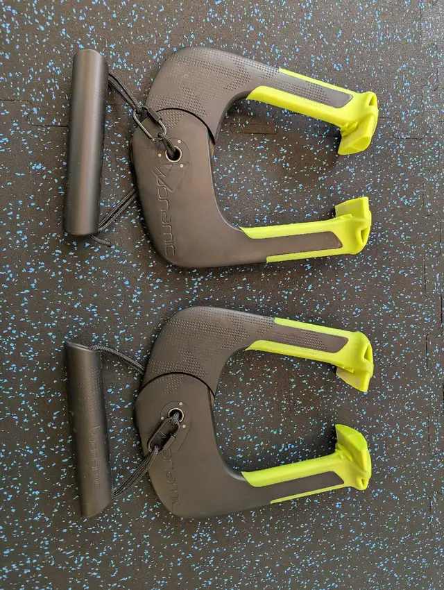 Duonamic Elevia Pull-up Handles in Exercise Equipment in Calgary - Image 3