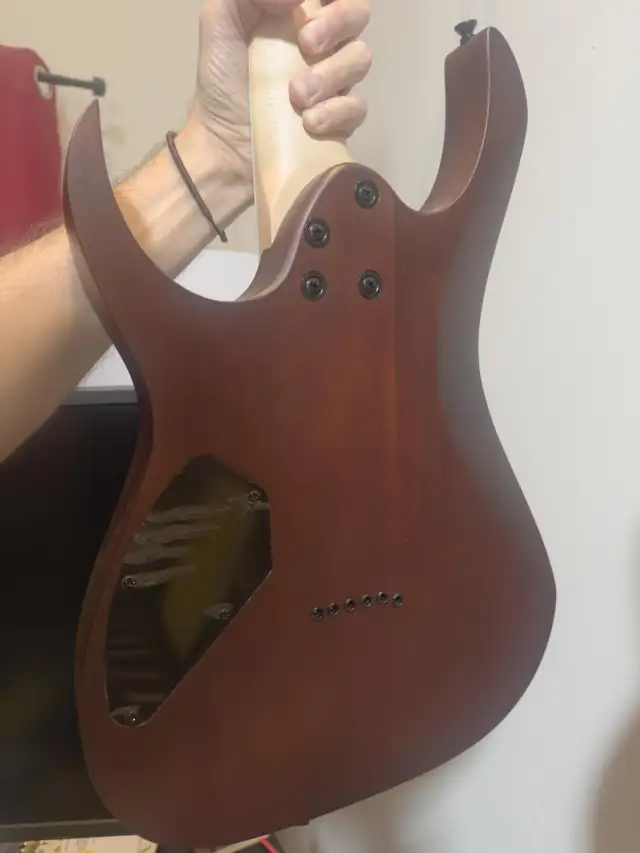 Ibanez Gio Electric Guitar - $200 OBO in Guitars in City of Toronto - Image 4